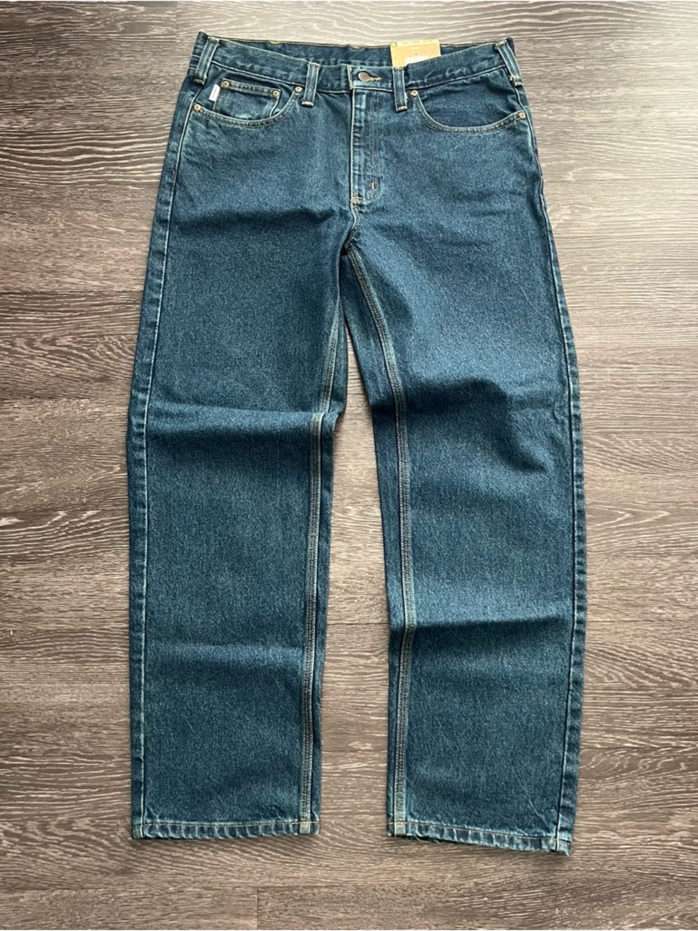NWT Carhartt Men's Relaxed Straight Leg Denim Jeans in Dark Vintage Blue